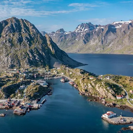 Holiday home Sundet Lofoten - Fjell- Og Havutsikt Ramberg