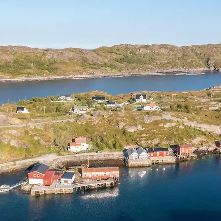Holiday home Sundet Lofoten - Fjell- Og Havutsikt