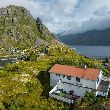 Semesterbostad Sundet Lofoten - Fjell- Og Havutsikt