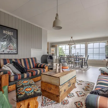 Sundet Lofoten - Fjell- Og Havutsikt Holiday home Ramberg