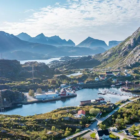 Holiday home Sundet Lofoten - Fjell- Og Havutsikt Ramberg