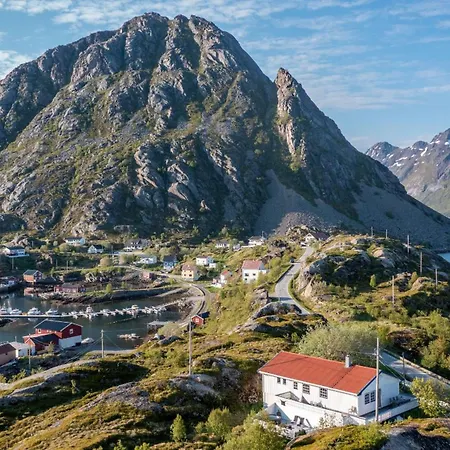 Semesterbostad Sundet Lofoten - Fjell- Og Havutsikt Ramberg