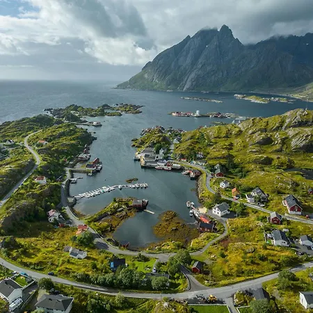 Sundet Lofoten - Fjell- Og Havutsikt Holiday home